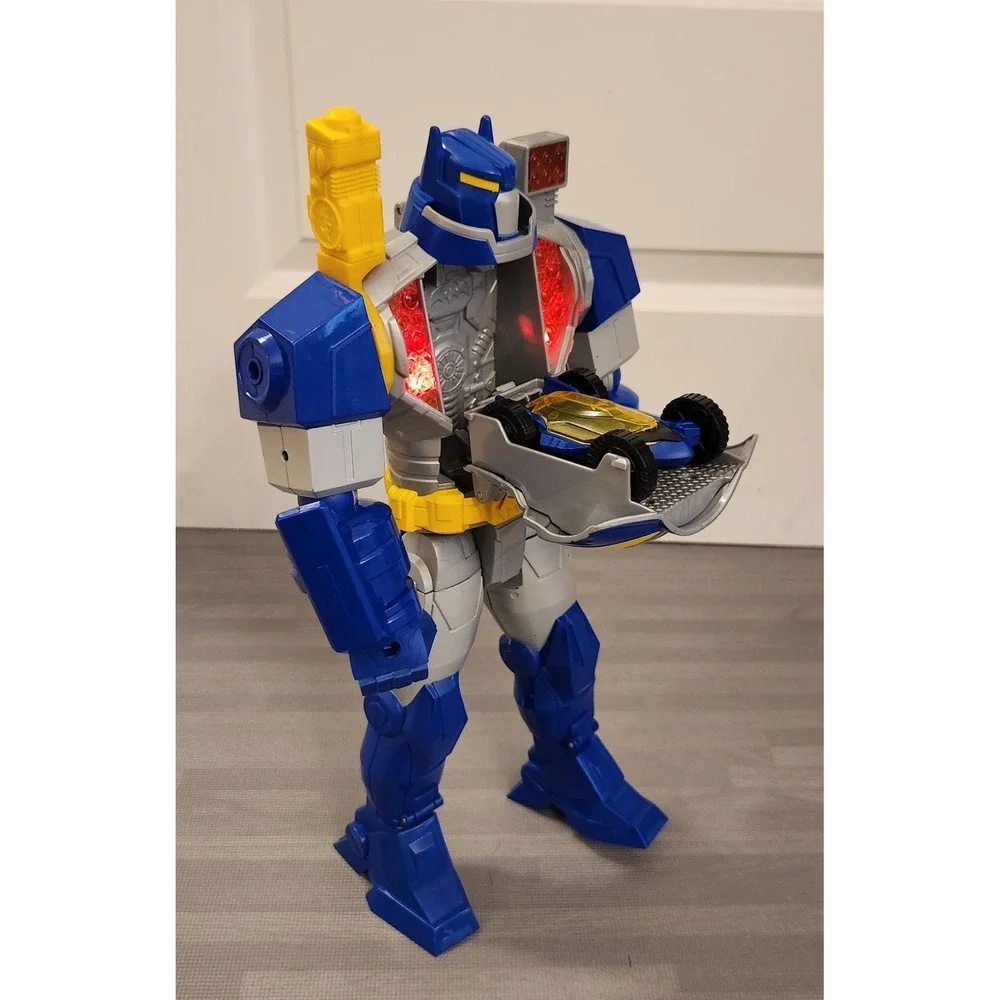 Fisher Price Imaginext DC Super Friends Bat-Tech Batbot Robot Transforming Toy